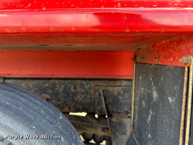 image for item LR9310 1996 Peterbilt  357 dump truck