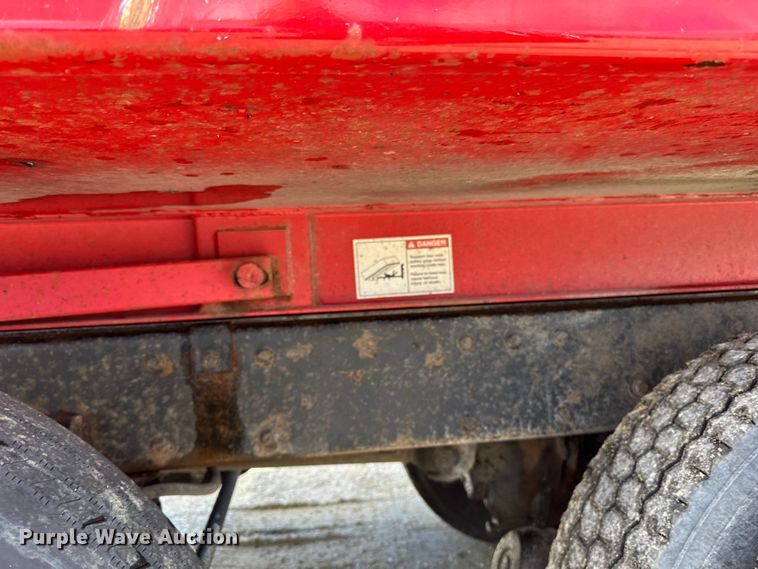 image for item LR9310 1996 Peterbilt  357 dump truck