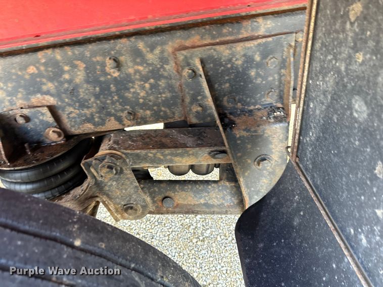 image for item LR9310 1996 Peterbilt  357 dump truck