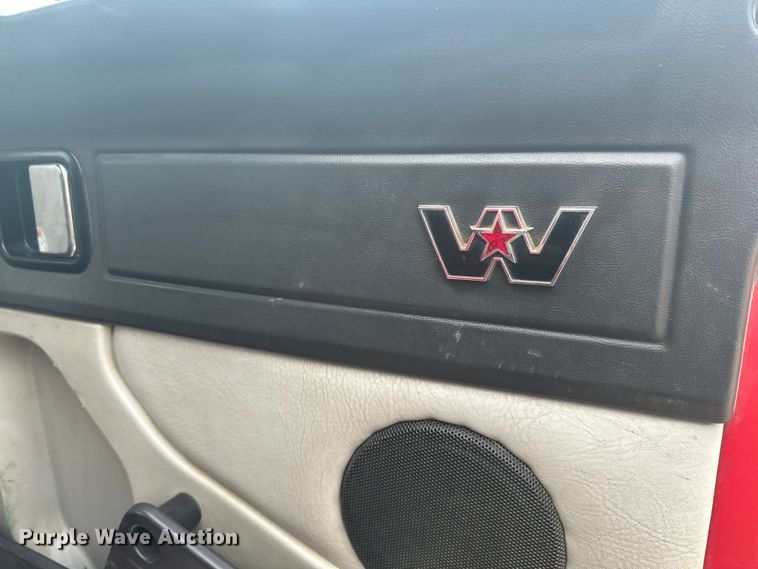 image for item LR9315 2015 Western Star 4700SF dump truck