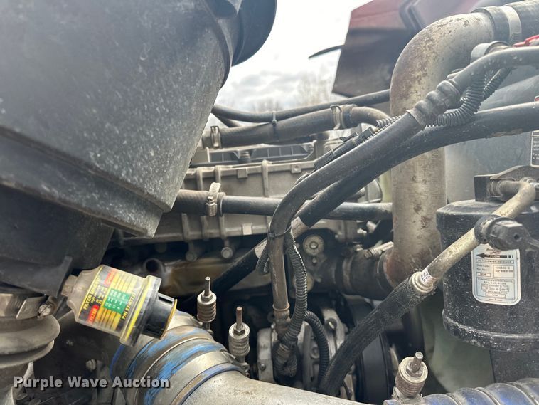 image for item LR9315 2015 Western Star 4700SF dump truck