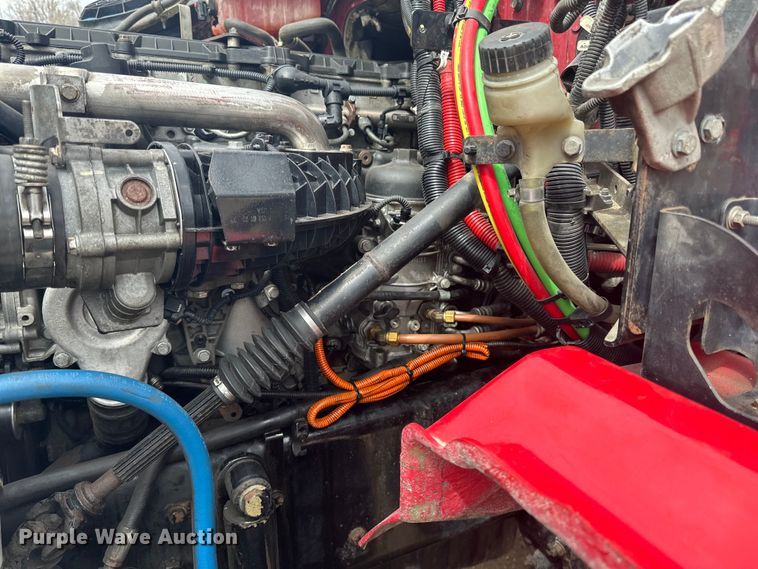 image for item LR9315 2015 Western Star 4700SF dump truck