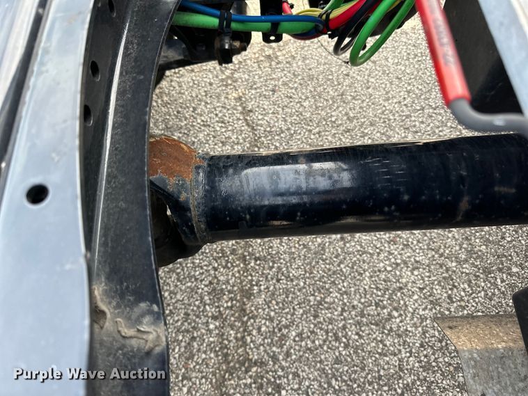 image for item LR9319 2019 Freightliner  Cascadia  semi truck