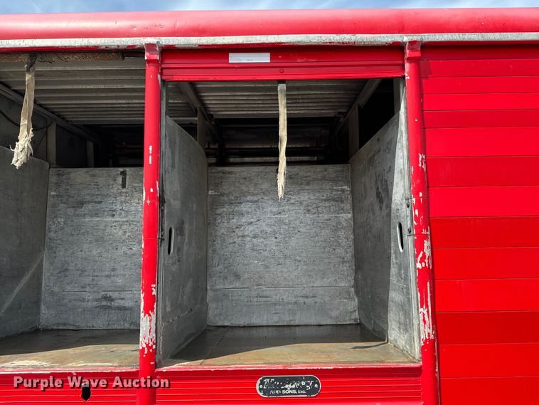 image for item ND9254 1980 Hackney delivery trailer