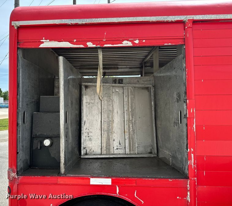 image for item ND9254 1980 Hackney delivery trailer