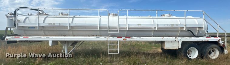 image for item ND9288 2012 Dragon tank trailer