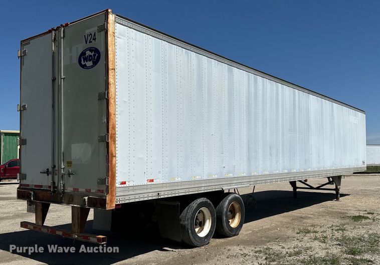 image for item NL9707 2002 Hyundai  V12530152AJS dry van trailer