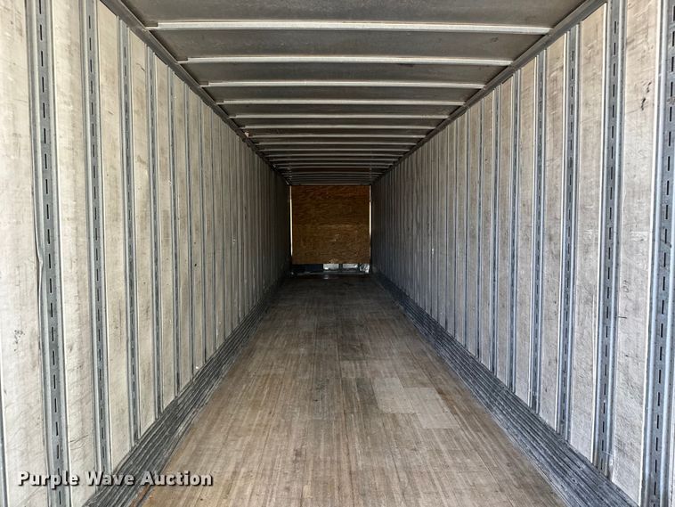 image for item NL9707 2002 Hyundai  V12530152AJS dry van trailer