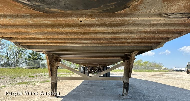 image for item NL9707 2002 Hyundai  V12530152AJS dry van trailer