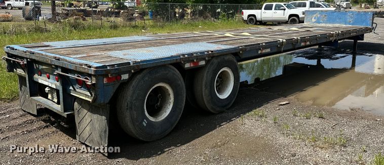 image for item NR9818 1982 Daco TUI9D4582 drop deck trailer