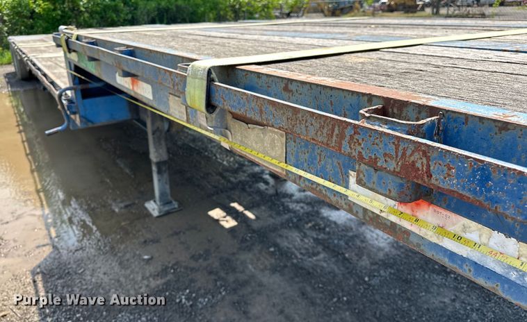 image for item NR9818 1982 Daco TUI9D4582 drop deck trailer