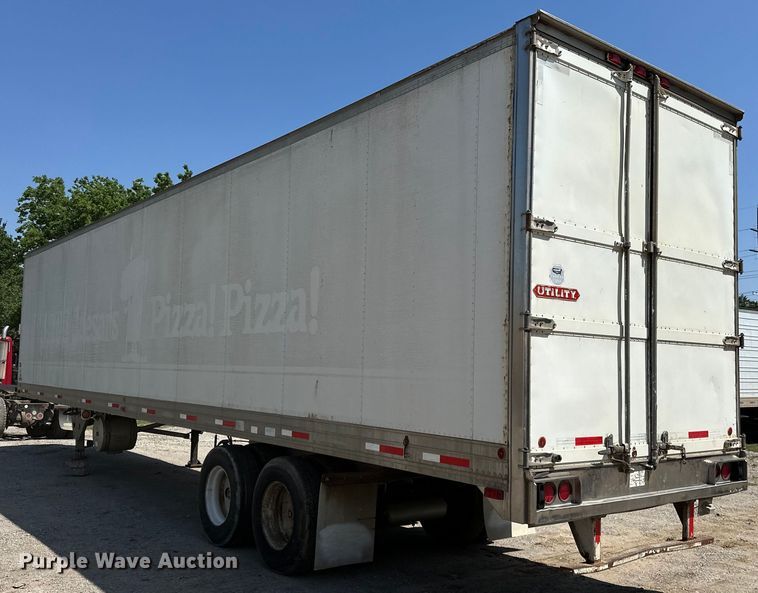 image for item NR9841 1992 Utility  VS2R refrigerated van trailer