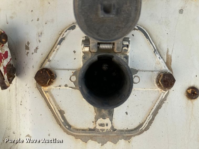 image for item NR9841 1992 Utility  VS2R refrigerated van trailer