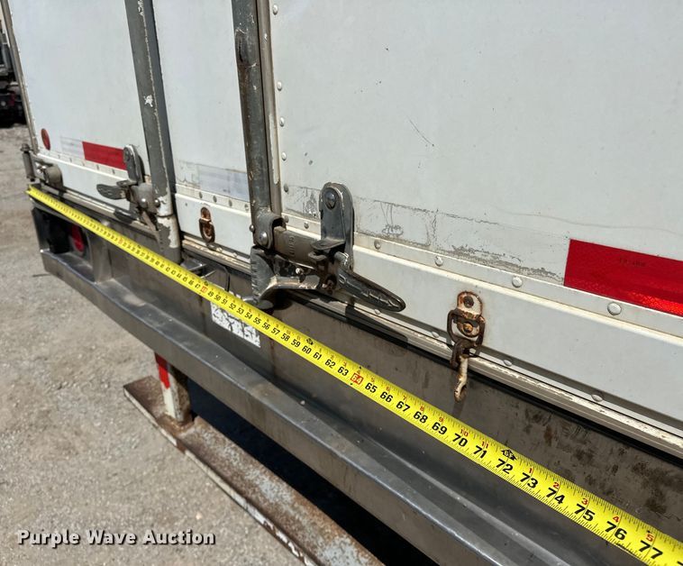 image for item NR9841 1992 Utility  VS2R refrigerated van trailer