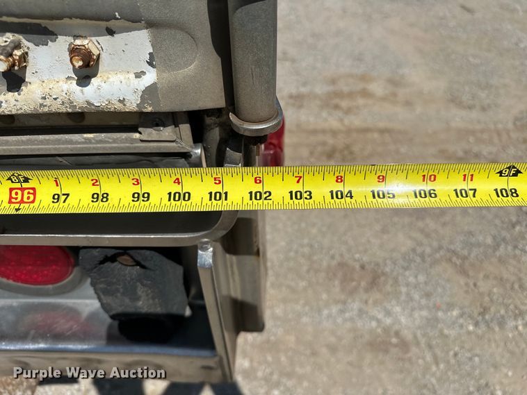 image for item NR9841 1992 Utility  VS2R refrigerated van trailer