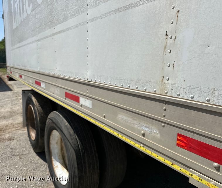 image for item NR9841 1992 Utility  VS2R refrigerated van trailer