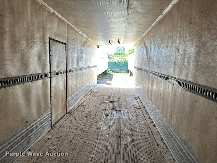 image for item NR9841 1992 Utility  VS2R refrigerated van trailer