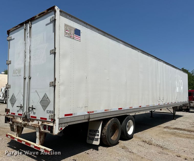 image for item NR9843 1999 Stoughton  AVW-535T-S-C-AR dry van trailer