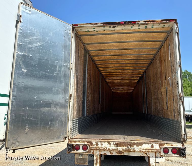 image for item NR9843 1999 Stoughton  AVW-535T-S-C-AR dry van trailer