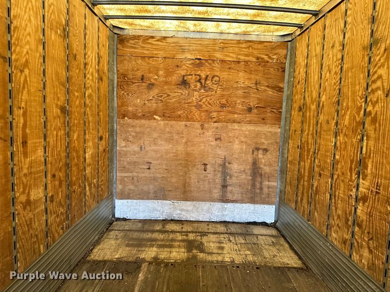 image for item NR9843 1999 Stoughton  AVW-535T-S-C-AR dry van trailer