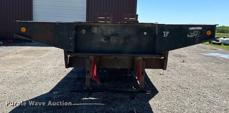 image for item NT9194 2005 Load King CS352 equipment trailer