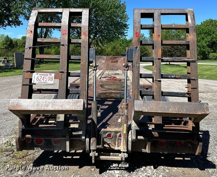 image for item NT9194 2005 Load King CS352 equipment trailer