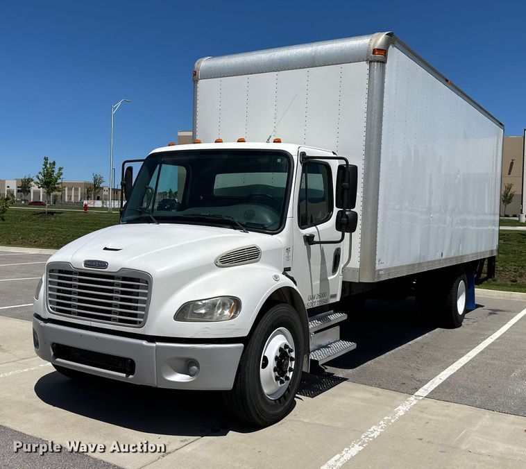 image for item NT9195 2006 Freightliner Business Class M2 box truck