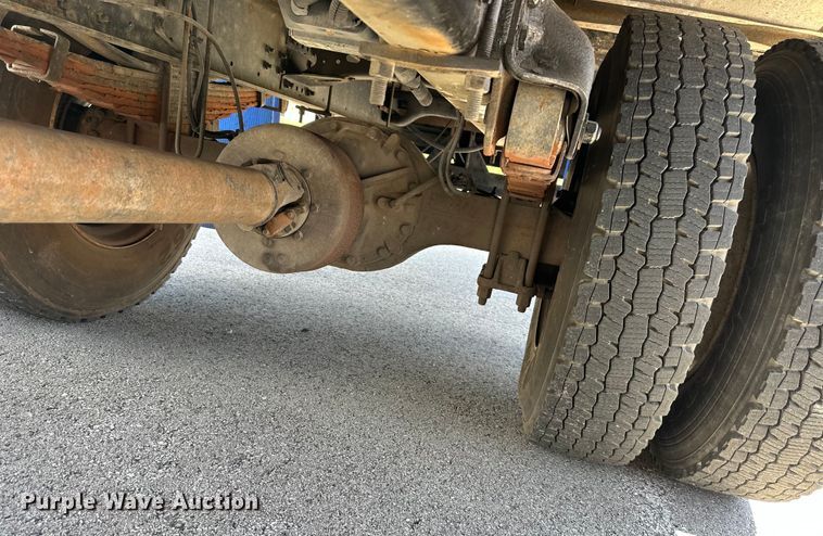 image for item NT9195 2006 Freightliner Business Class M2 box truck