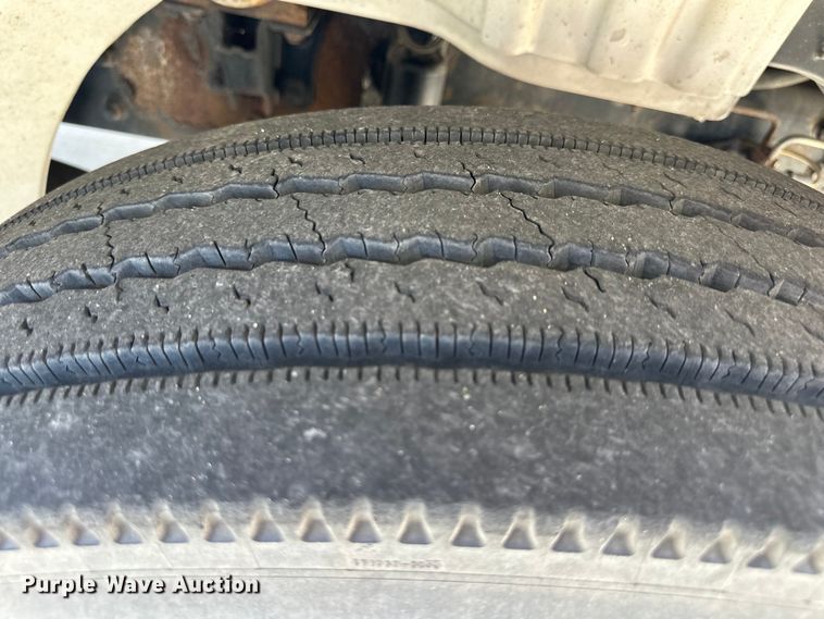 image for item NT9195 2006 Freightliner Business Class M2 box truck