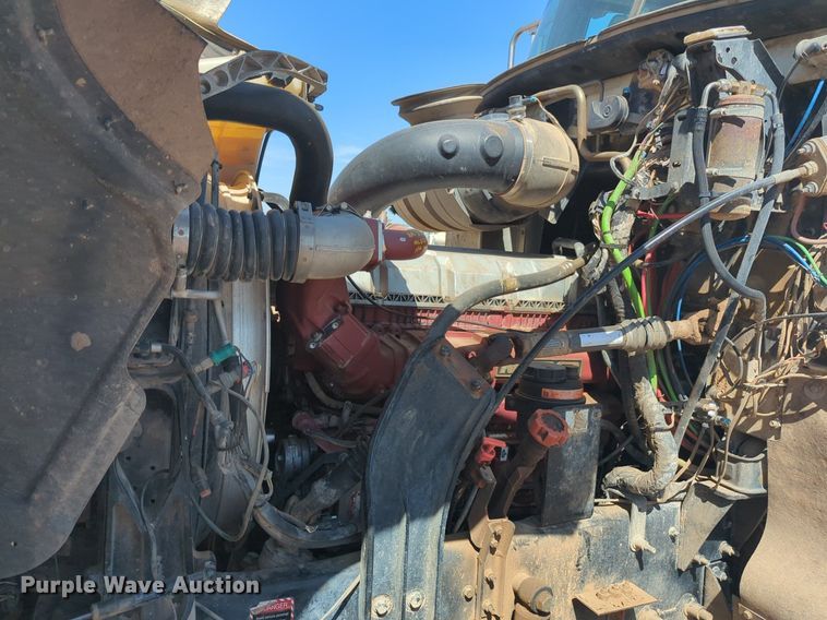 image for item NZ9431 2013 Mack CHU614 semi truck