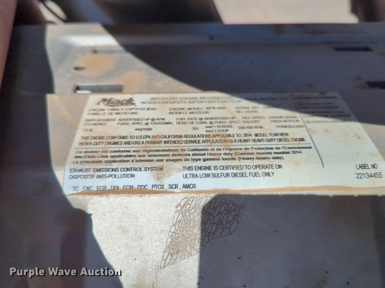 image for item NZ9431 2013 Mack CHU614 semi truck