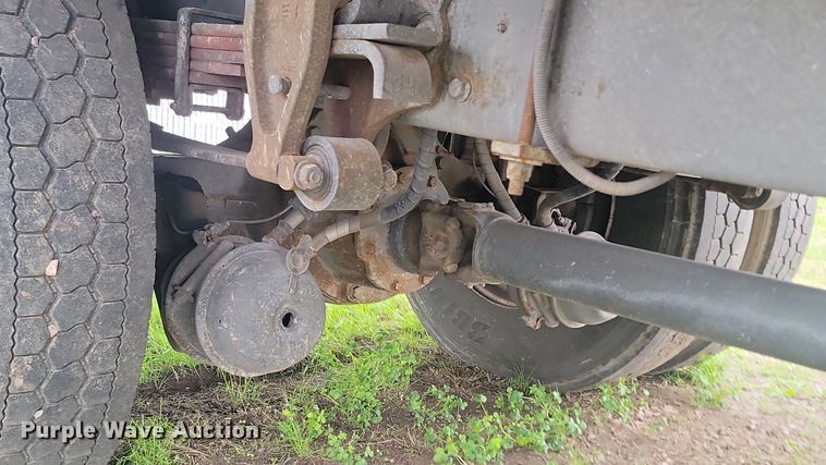 image for item NZ9816 2015 Hino 338 refrigerated truck