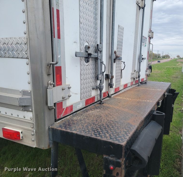 image for item NZ9816 2015 Hino 338 refrigerated truck