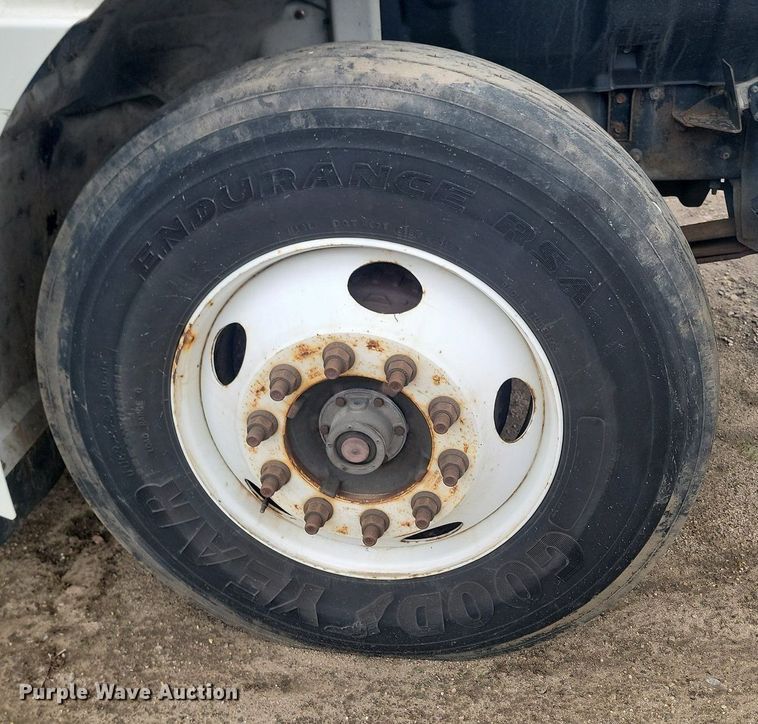 image for item NZ9816 2015 Hino 338 refrigerated truck