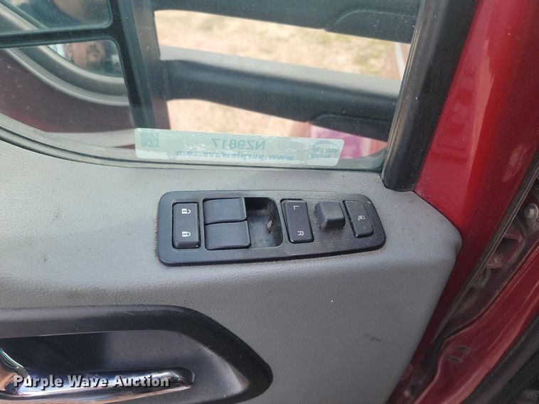 image for item NZ9817 2020 Kenworth T680 semi truck