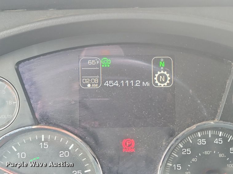 image for item NZ9817 2020 Kenworth T680 semi truck