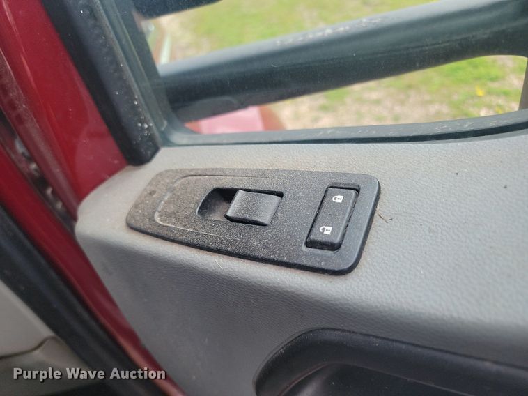 image for item NZ9817 2020 Kenworth T680 semi truck