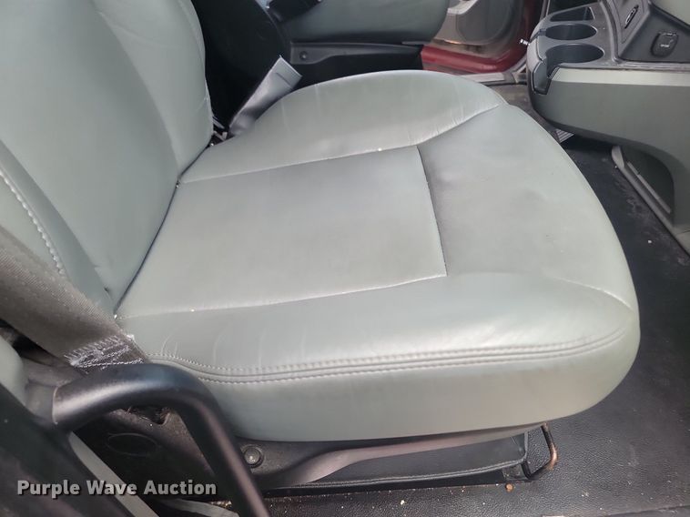 image for item NZ9817 2020 Kenworth T680 semi truck