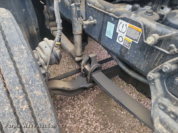 image for item NZ9817 2020 Kenworth T680 semi truck