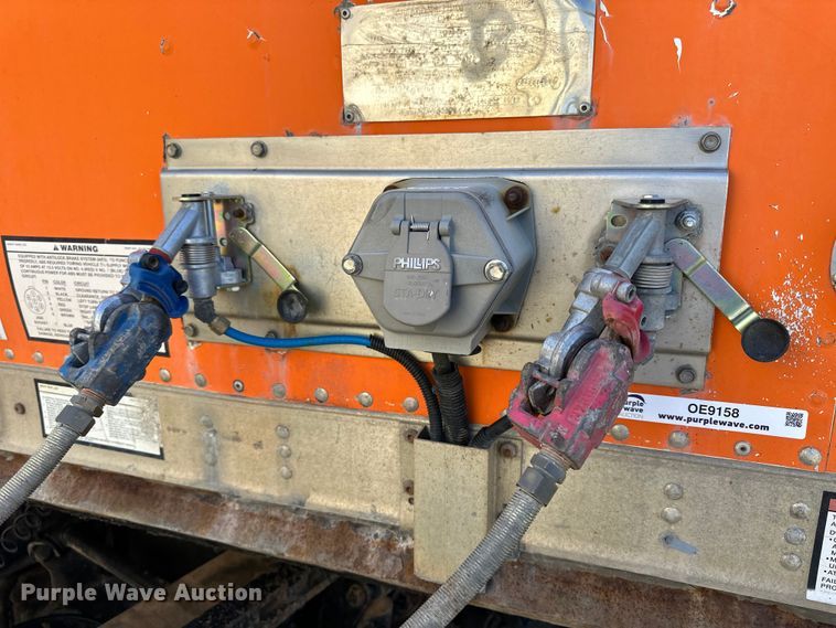 image for item OE9158 2005 Great Dane 7411T-SSL dry van trailer