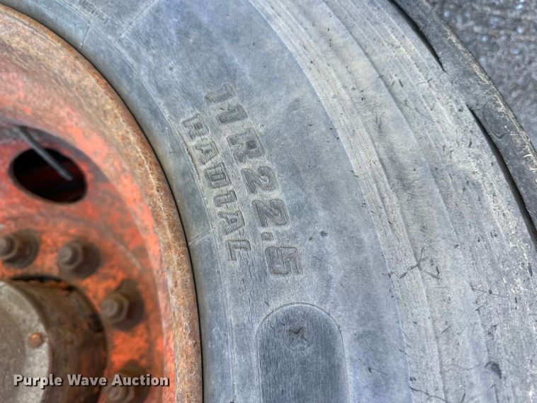 image for item OE9158 2005 Great Dane 7411T-SSL dry van trailer