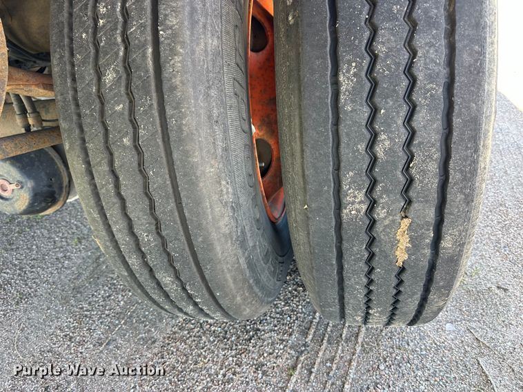 image for item OE9158 2005 Great Dane 7411T-SSL dry van trailer