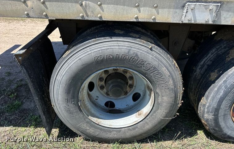 image for item OE9158 2005 Great Dane 7411T-SSL dry van trailer