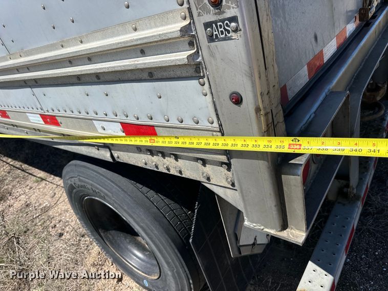 image for item OE9159 2012 Stoughton DVW-285S-C-WDC dry van trailer