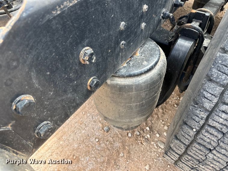 image for item OI9488 2018 Kenworth T680 semi truck