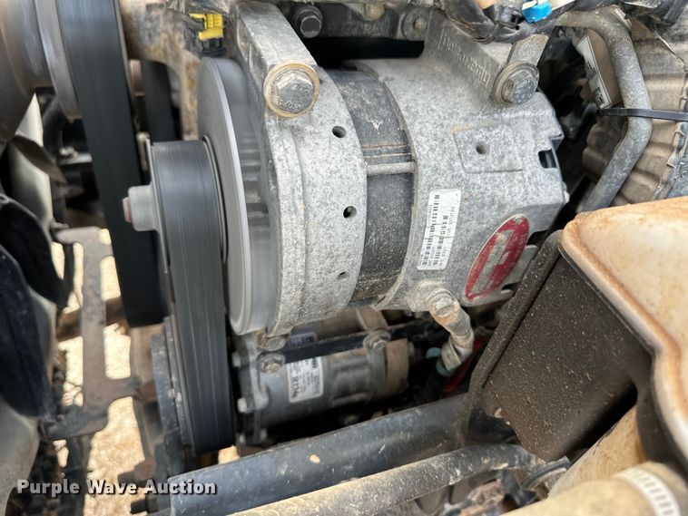 image for item OI9488 2018 Kenworth T680 semi truck