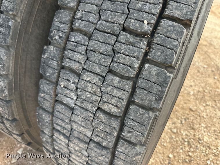 image for item OI9488 2018 Kenworth T680 semi truck