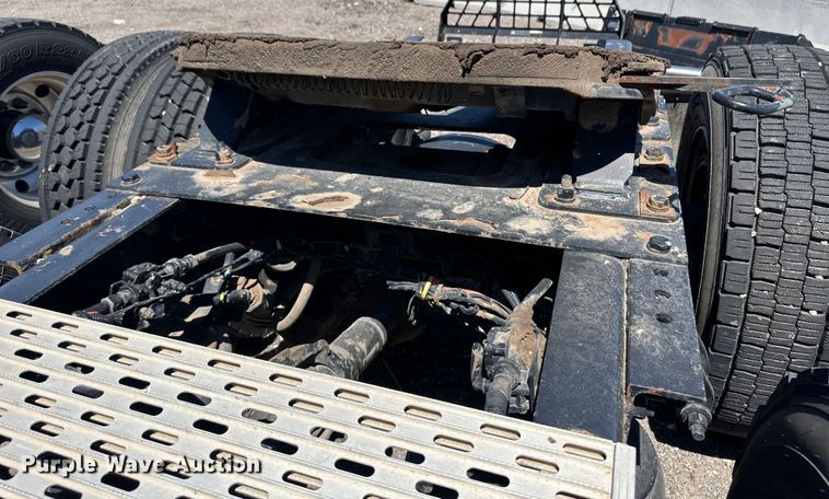 image for item OI9490 2018 Kenworth T680 semi truck