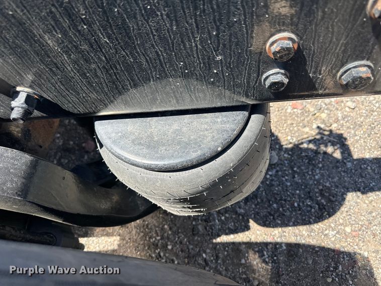 image for item OI9490 2018 Kenworth T680 semi truck