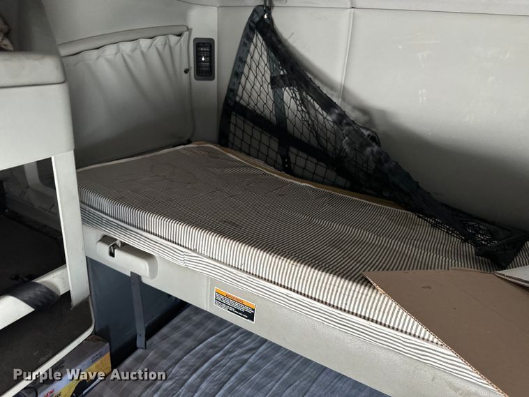 image for item OI9490 2018 Kenworth T680 semi truck